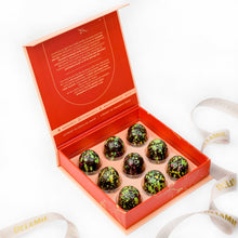Charger l'image dans la galerie, Dubai Chocolate Box of 9